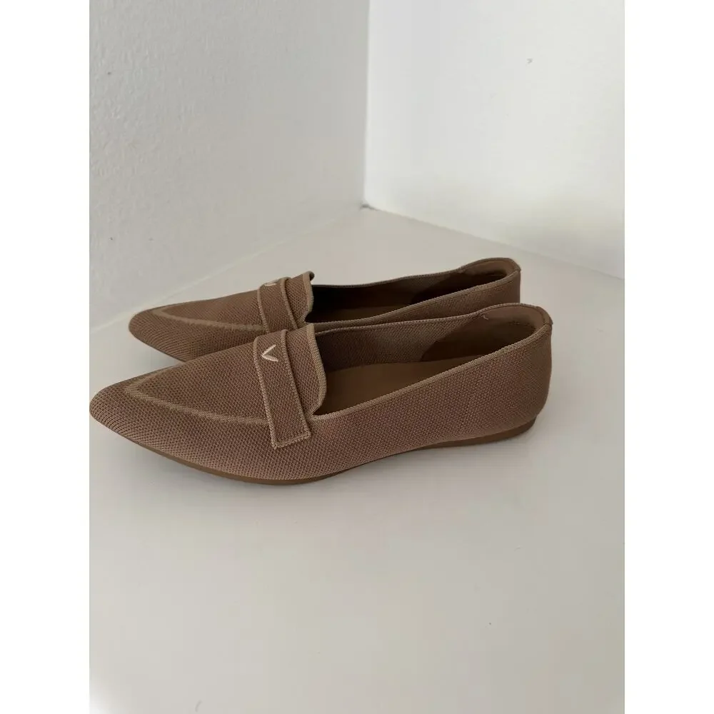 VIVAIA Beige Knit Pointed Toe Slip-On Loafer Flats Size 40